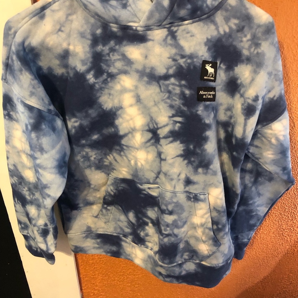 Ambercrombian hoodie